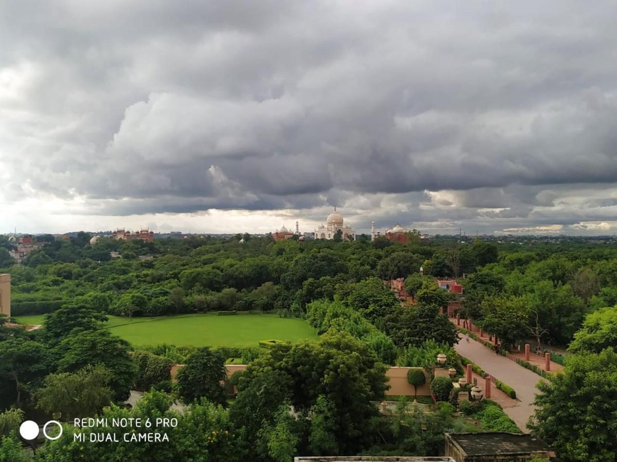 Hotel Taj Plaza, Vip Road, Agra Agra  Zewnętrze zdjęcie