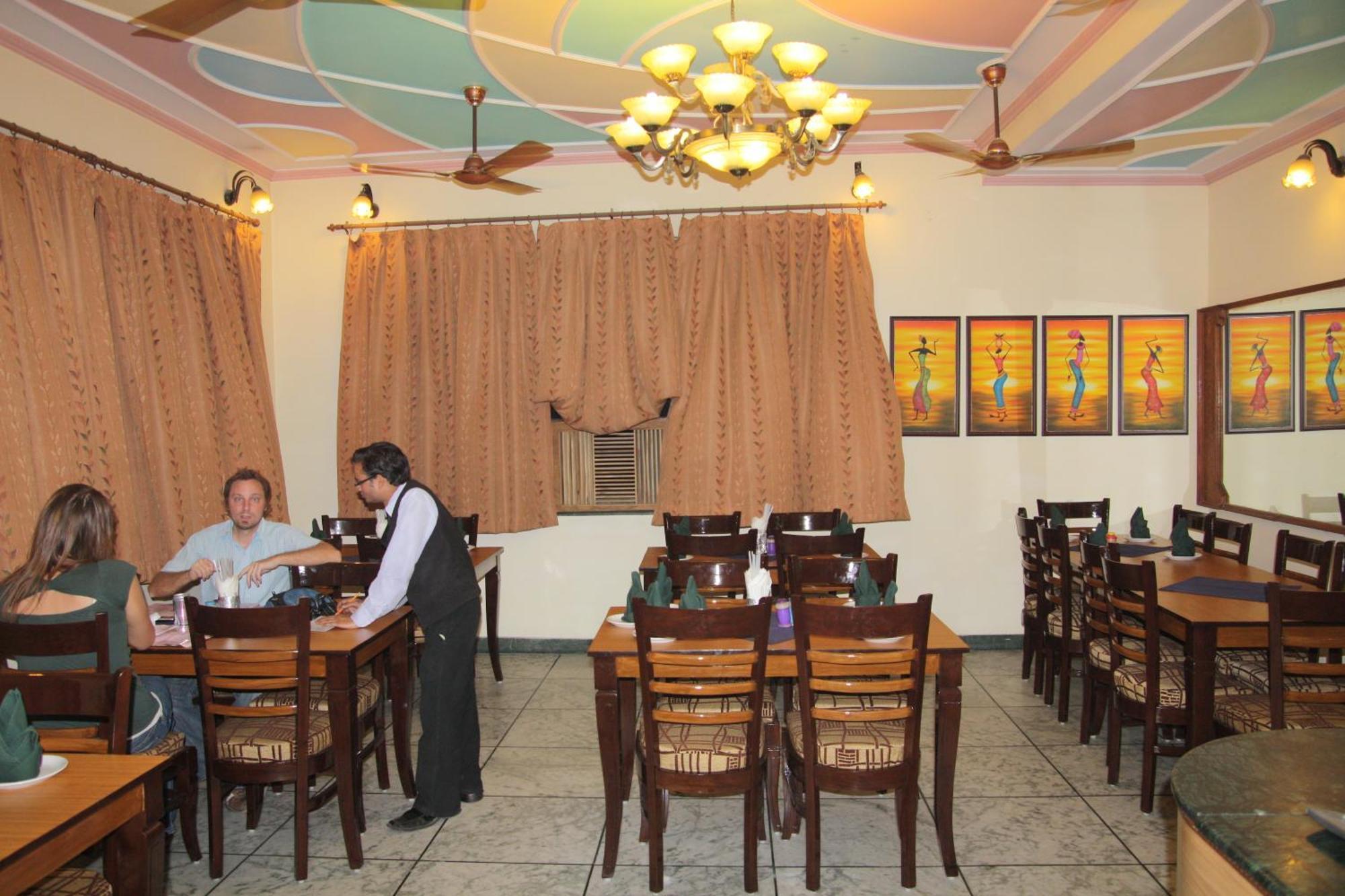 Hotel Taj Plaza, Vip Road, Agra Agra  Zewnętrze zdjęcie