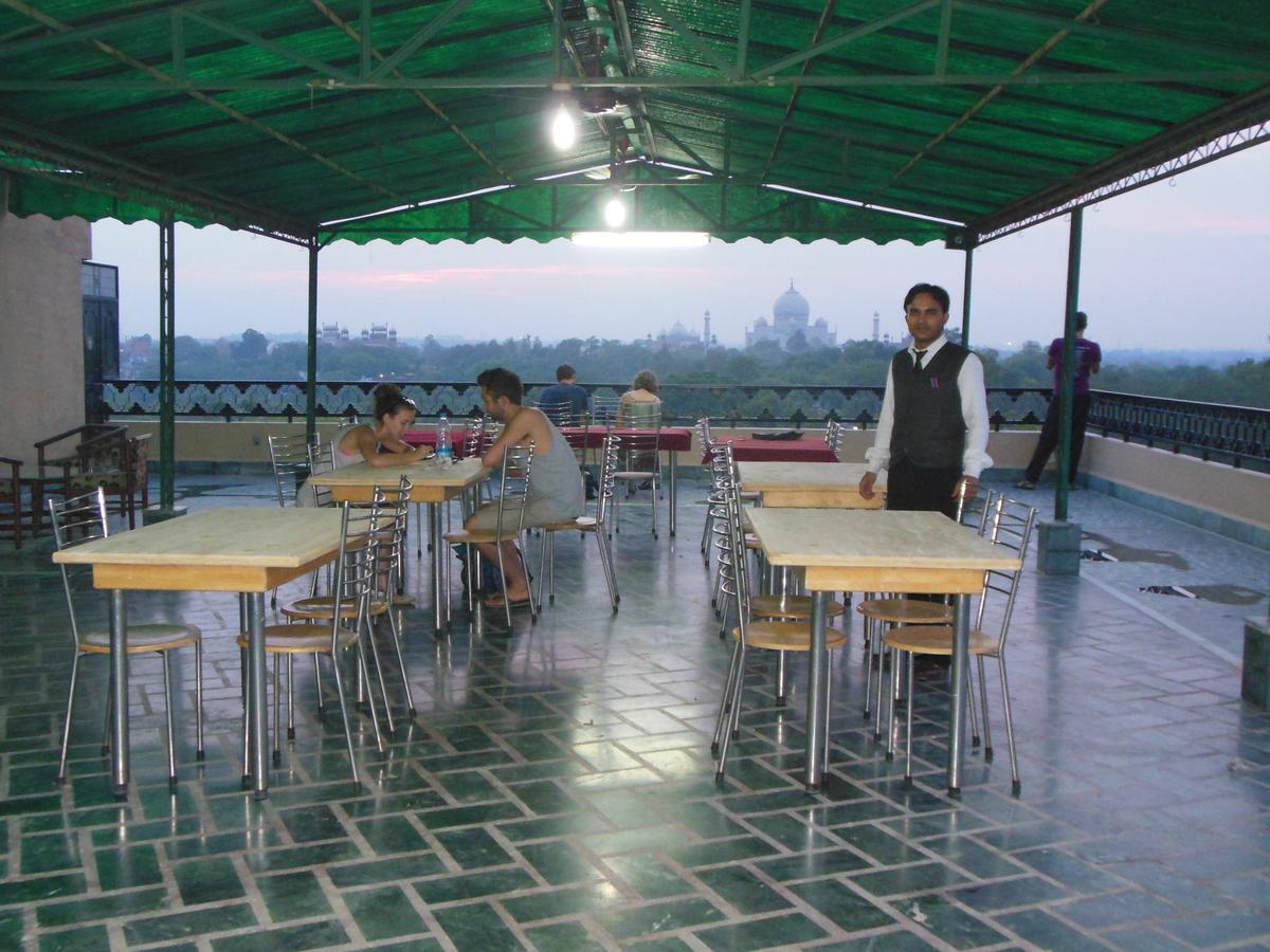 Hotel Taj Plaza, Vip Road, Agra Agra  Zewnętrze zdjęcie
