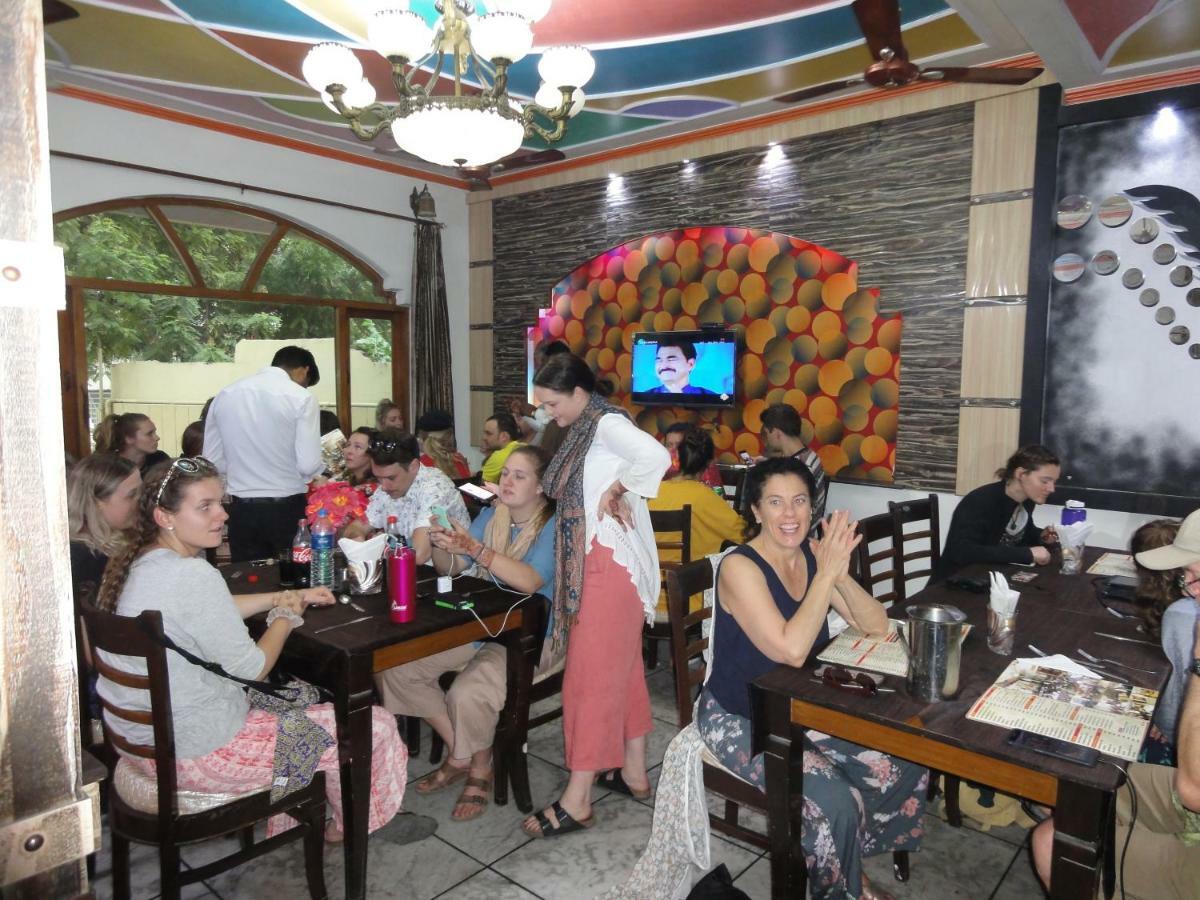 Hotel Taj Plaza, Vip Road, Agra Agra  Zewnętrze zdjęcie